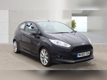 Used Ford Fiesta 2015 for sale - 78805345: Photo
