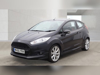 Used Ford Fiesta 2015 for sale - 78805345: Photo