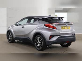 Used Toyota C-HR 2017 for sale - 79736485: Photo