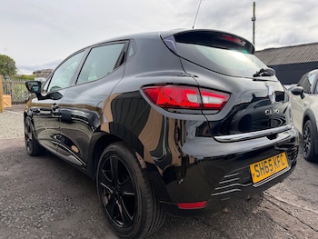 Used Renault Clio 2015 for sale - 79538112: Photo