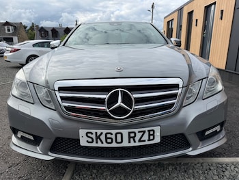 Used Mercedes-Benz E Class 2010 for sale - 78931386: Photo