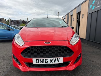 Used Ford Fiesta 2016 for sale - 79450729: Photo