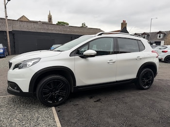 Used Peugeot 2008 2017 for sale - 78829263: Photo