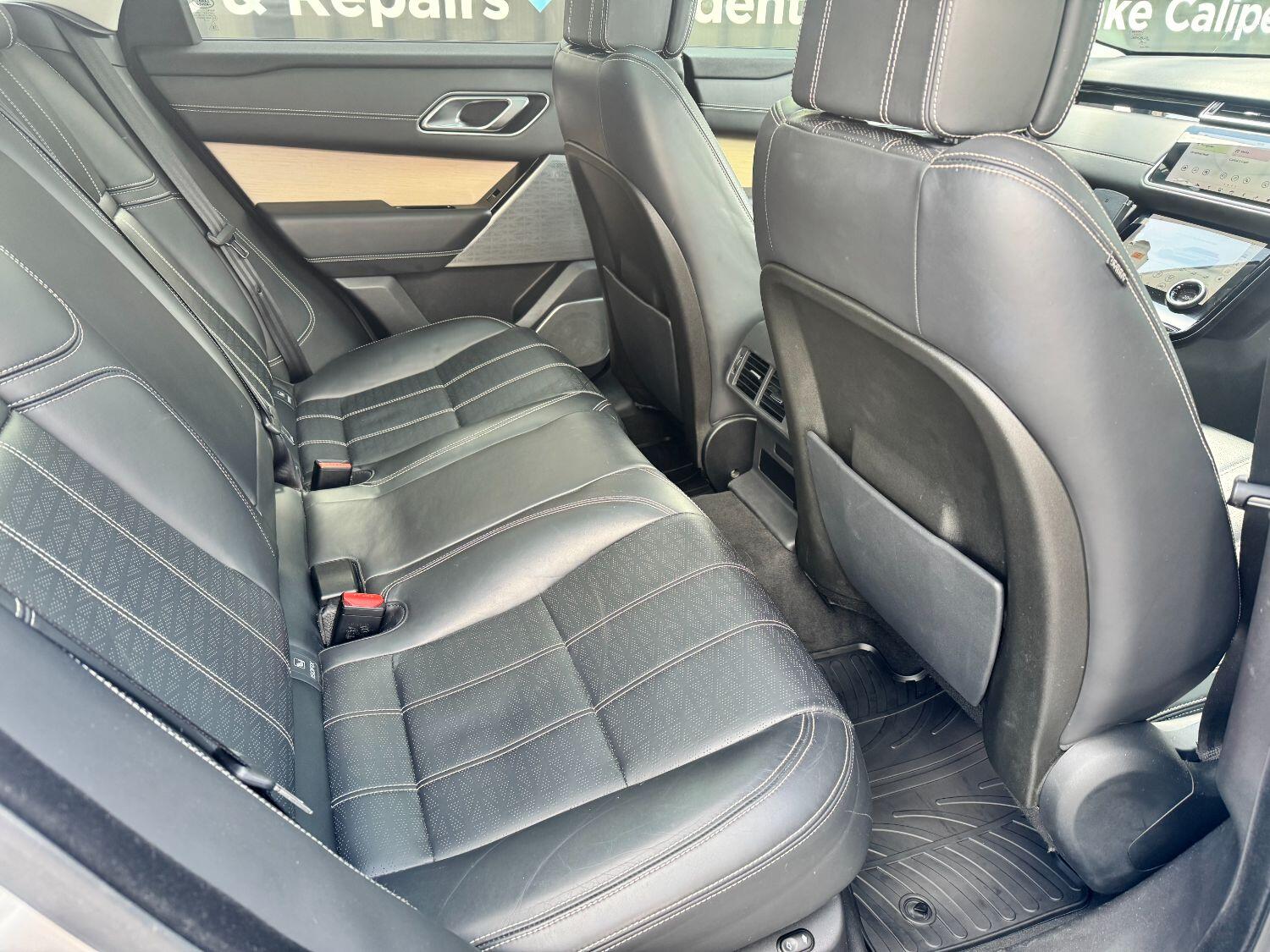 Used Land Rover Range Rover Velar 2017 for sale - 76237268: Photo 17