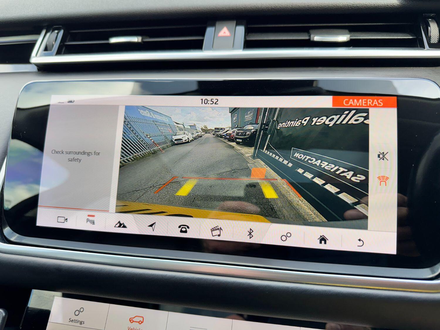 Used Land Rover Range Rover Velar 2017 for sale - 76237268: Photo 23