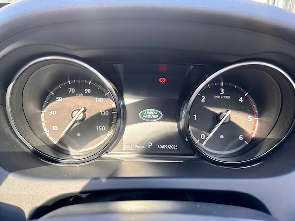 Used Land Rover Discovery Sport 2018 for sale - 75667816: Photo 25