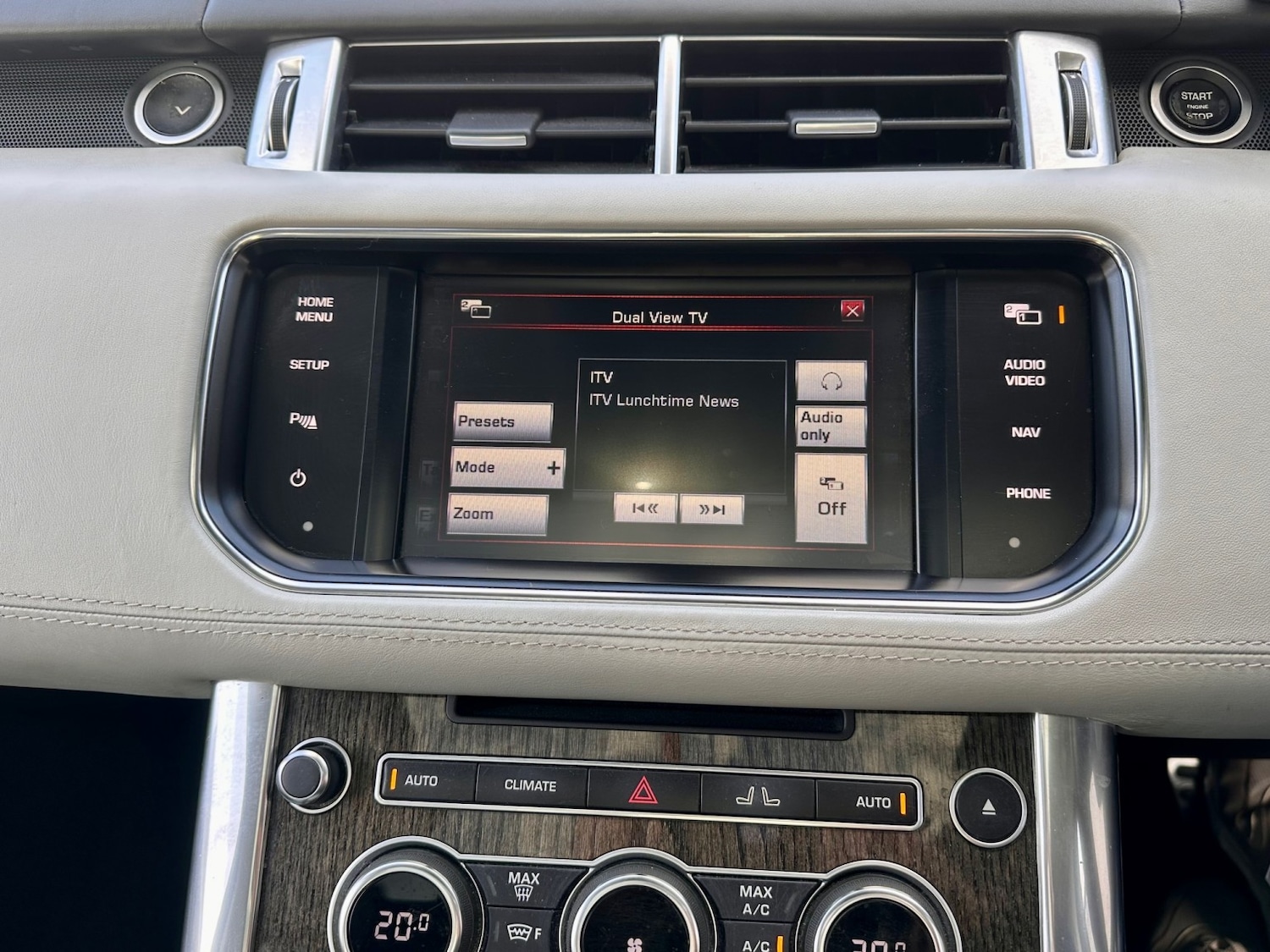 Used Land Rover Range Rover Sport 2015 for sale - 76741248: Photo 27