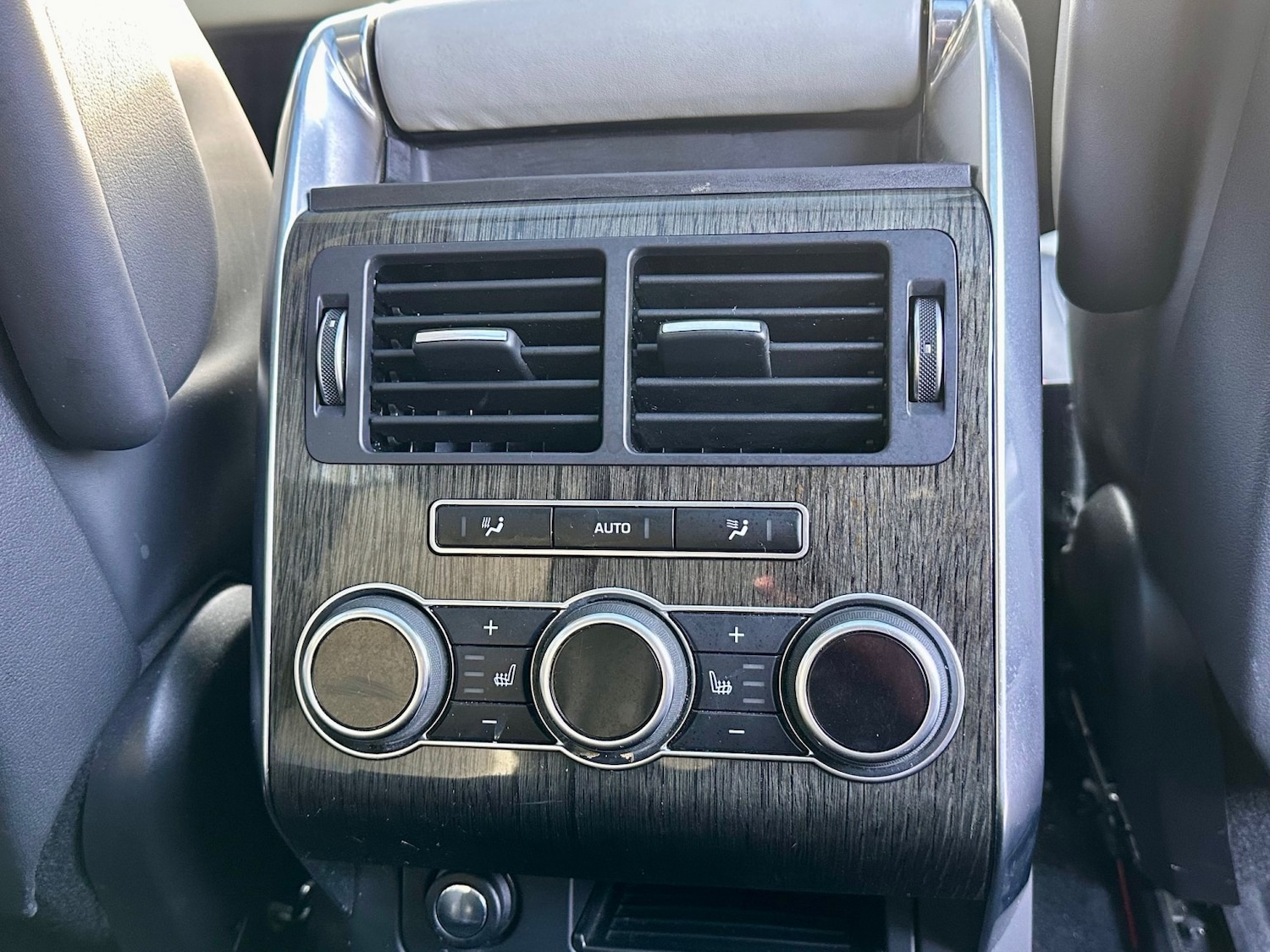 Used Land Rover Range Rover Sport 2015 for sale - 76741248: Photo 28