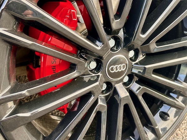 Used Audi A4 Avant 2017 for sale - 75664624: Photo 15