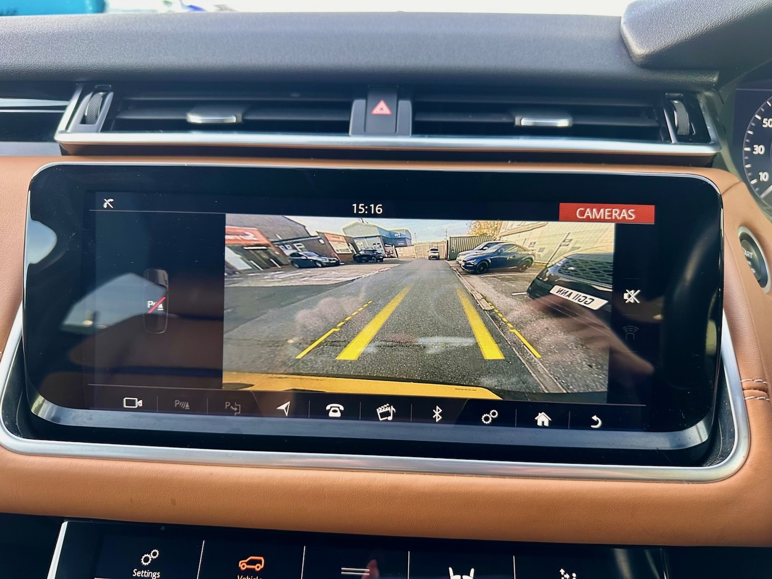 Used Land Rover Range Rover Velar 2018 for sale - 76387330: Photo 22