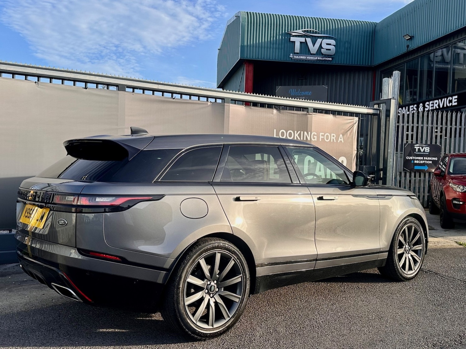 Used Land Rover Range Rover Velar 2018 for sale - 76387330: Photo 5