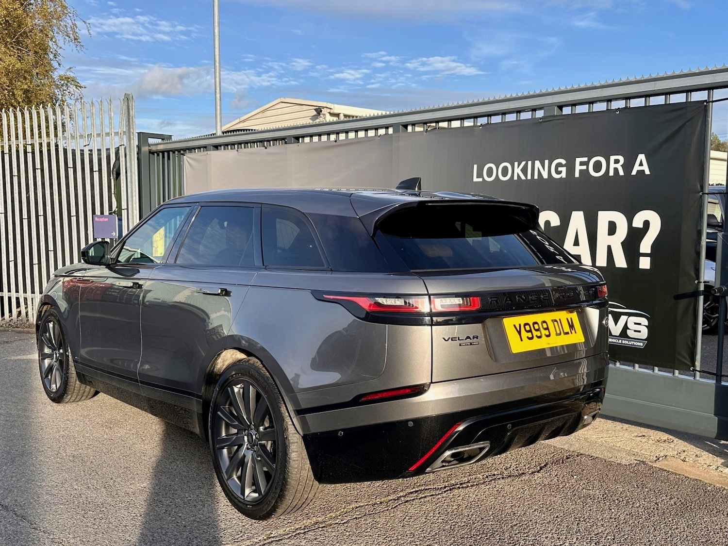Used Land Rover Range Rover Velar 2018 for sale - 76387330: Photo 9