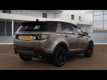 Used Land Rover Discovery Sport 2018 for sale - 75173330: Photo