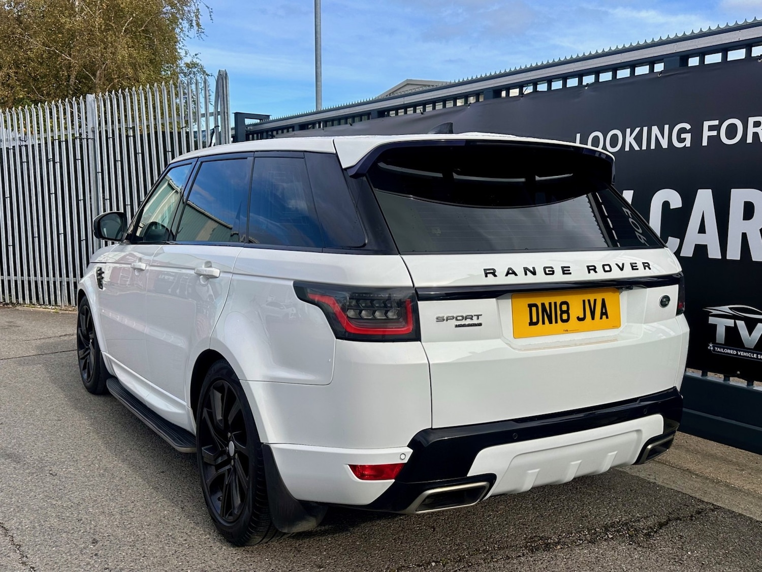 Used Land Rover Range Rover Sport 2018 for sale - 76281381: Photo 10