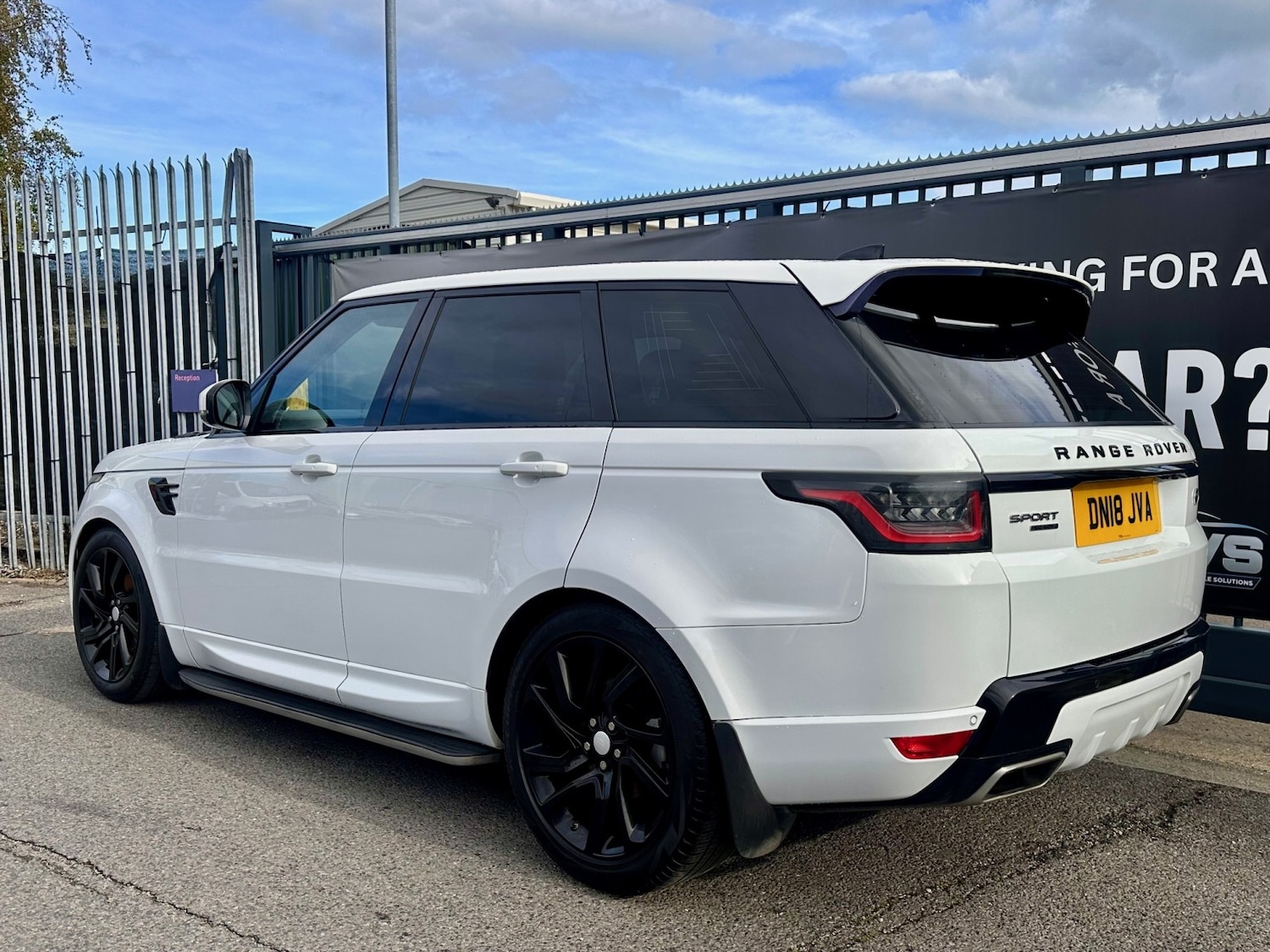 Used Land Rover Range Rover Sport 2018 for sale - 76281381: Photo 11