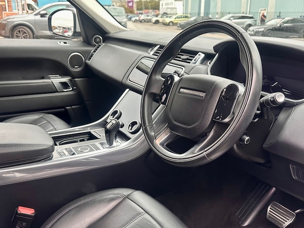 Used Land Rover Range Rover Sport 2018 for sale - 76281381: Photo 14