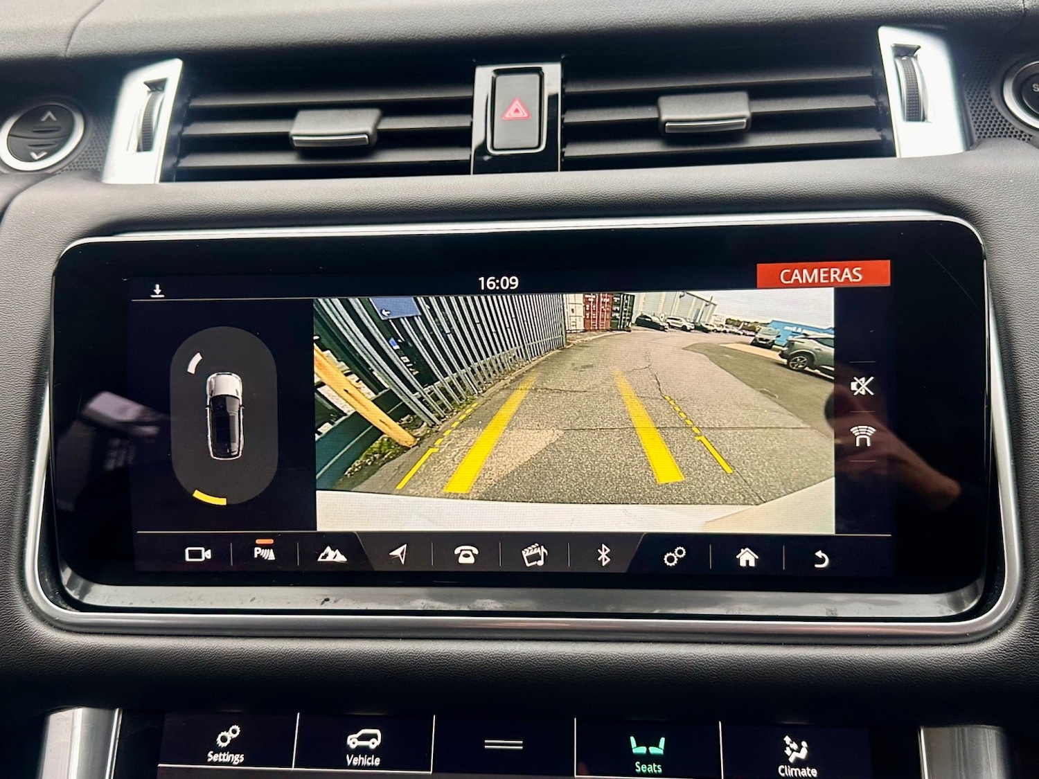 Used Land Rover Range Rover Sport 2018 for sale - 76281381: Photo 27