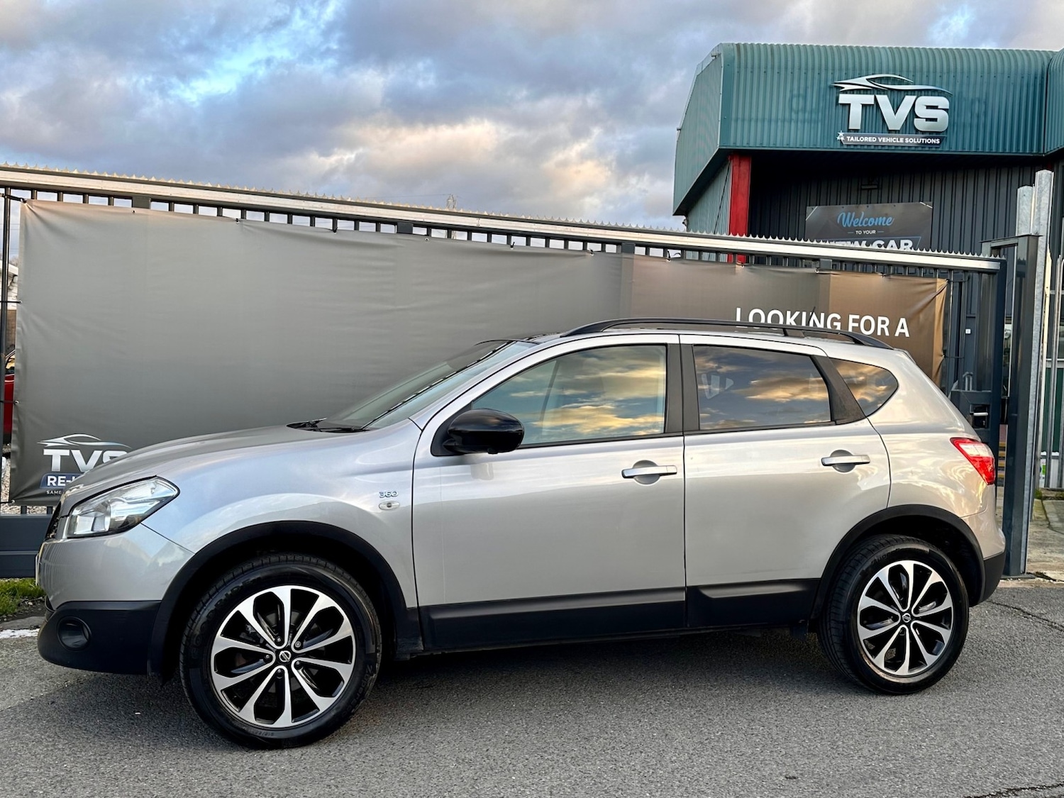 Used Nissan Qashqai 2013 for sale - 76631477: Photo 11