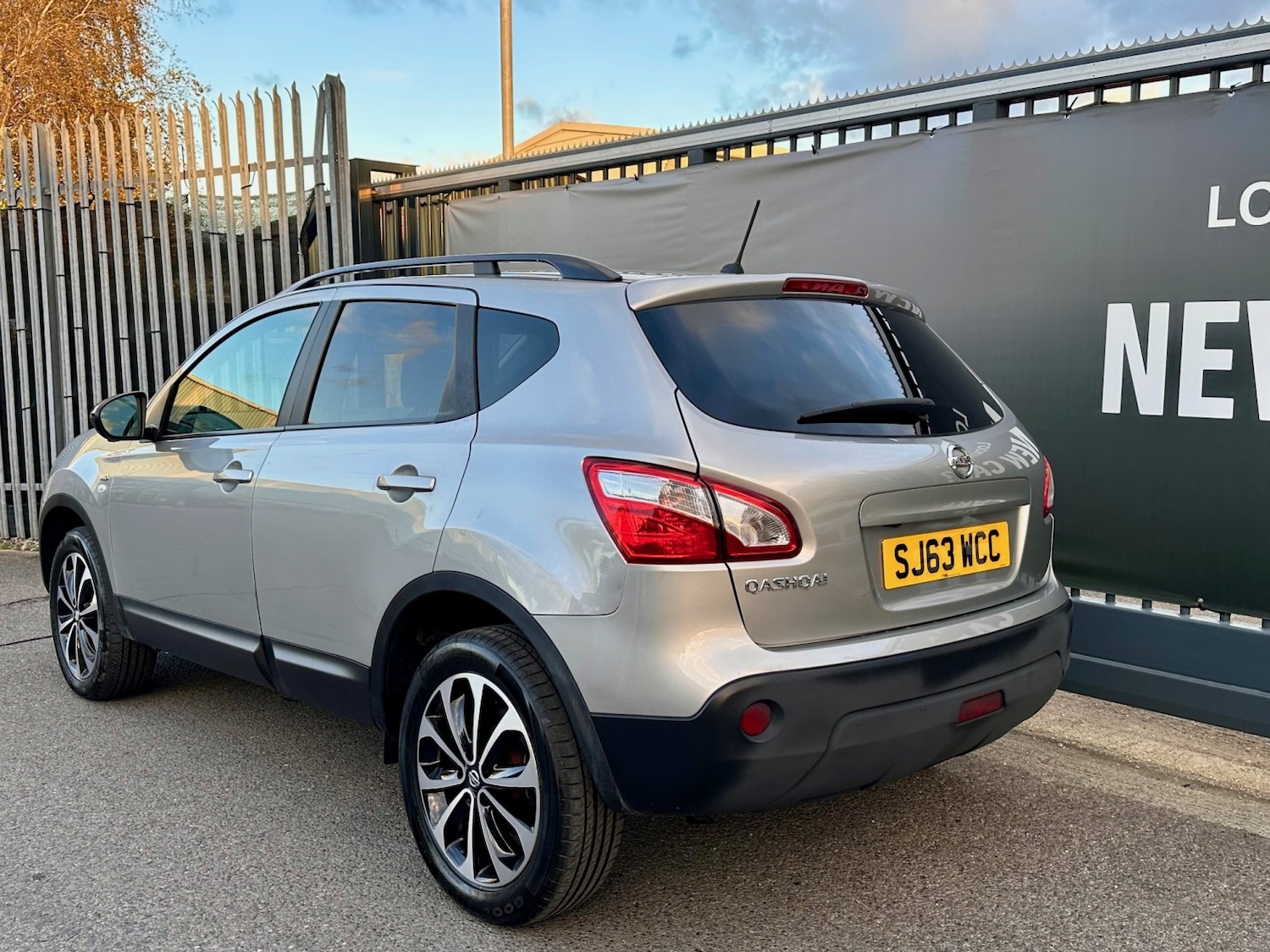 Used Nissan Qashqai 2013 for sale - 76631477: Photo 17