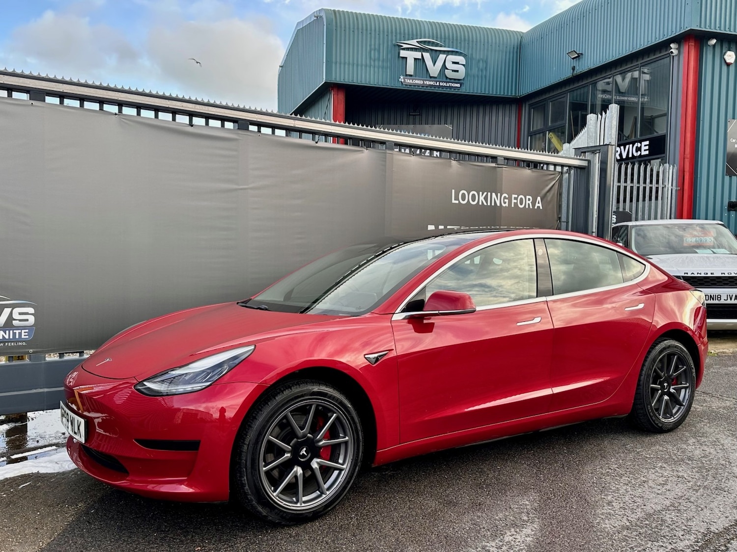 Used Tesla Model 3 2019 for sale - 76793686: Photo 13