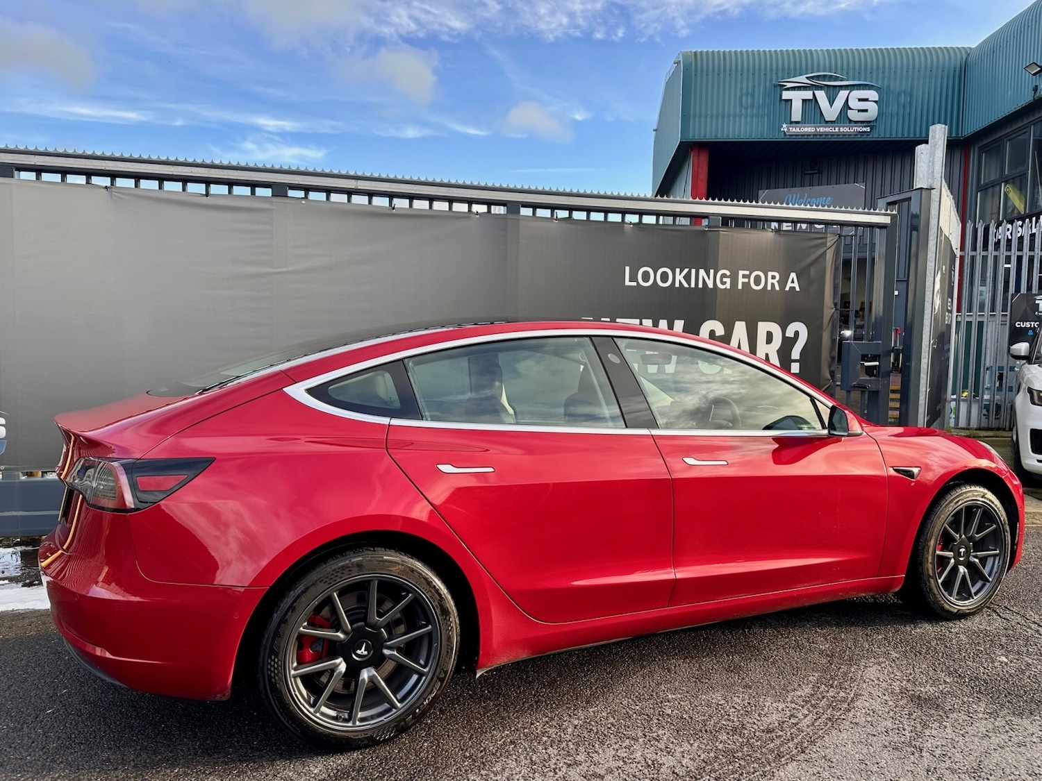 Used Tesla Model 3 2019 for sale - 76793686: Photo 7