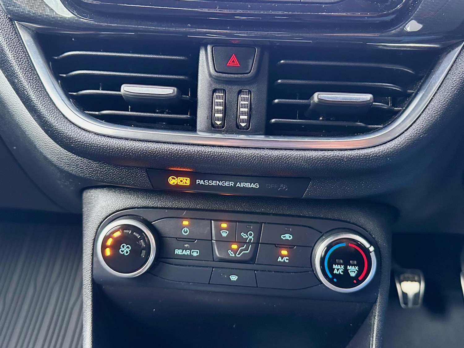 Used Ford Fiesta 2019 for sale - 76358100: Photo 24