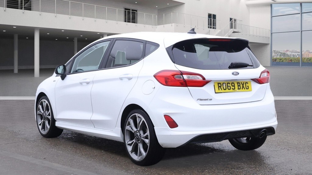 Used Ford Fiesta 2019 for sale - 76358100: Photo 3