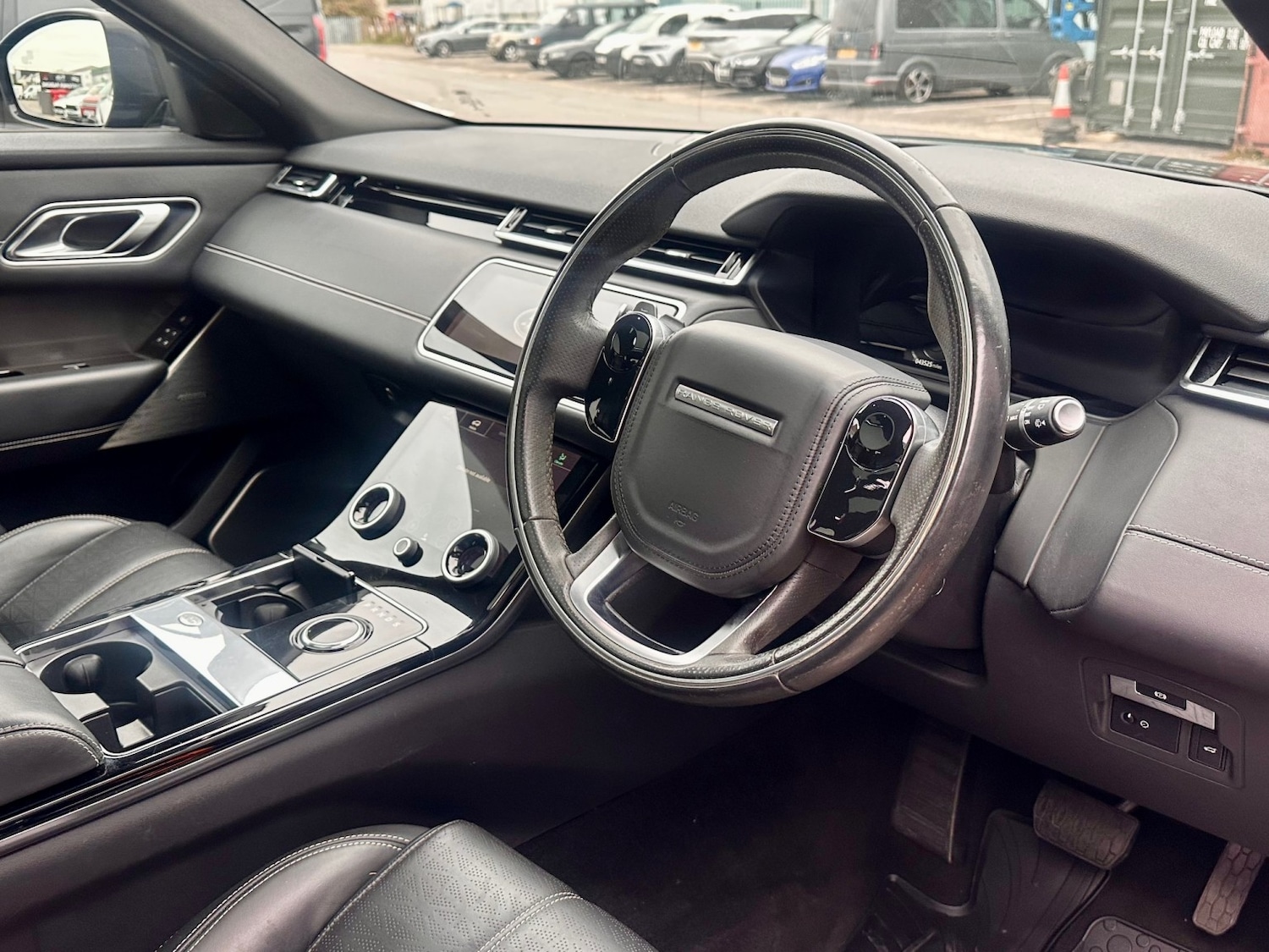 Used Land Rover Range Rover Velar 2017 for sale - 75913255: Photo 24