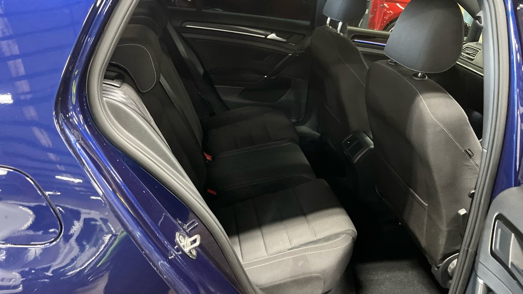 Used Volkswagen Golf 2019 for sale - 76982817: Photo 8