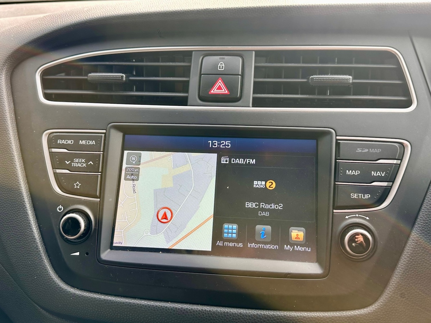 Used Hyundai i20 2020 for sale - 75621183: Photo 20