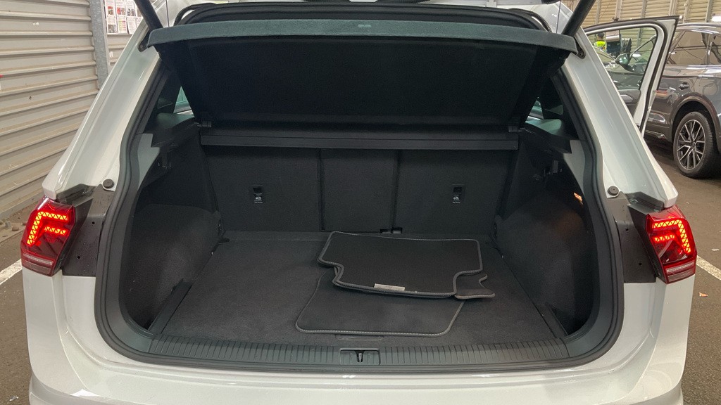 Used Volkswagen Tiguan 2018 for sale - 76334716: Photo 7