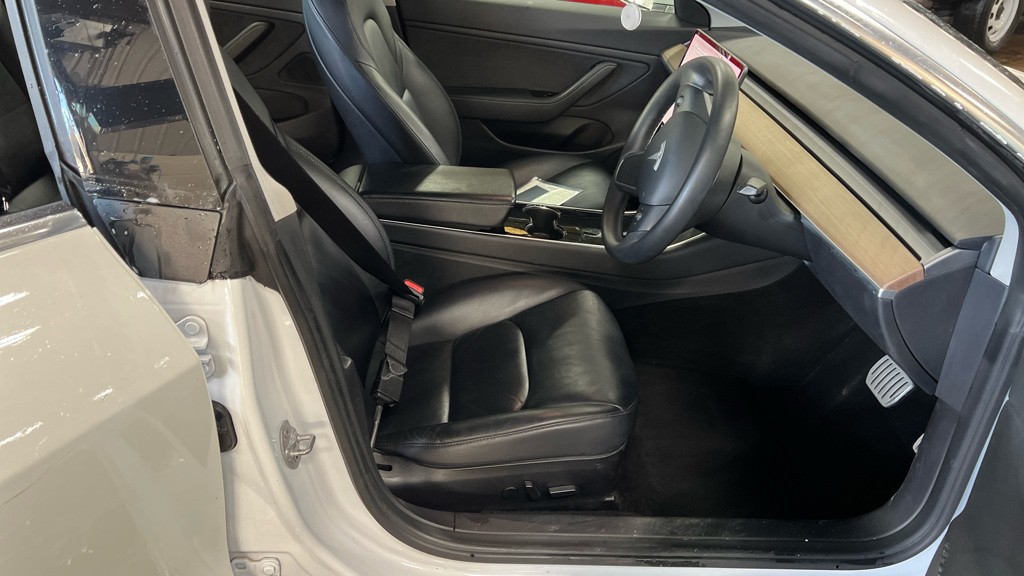 Used Tesla Model 3 2020 for sale - 76982819: Photo 15