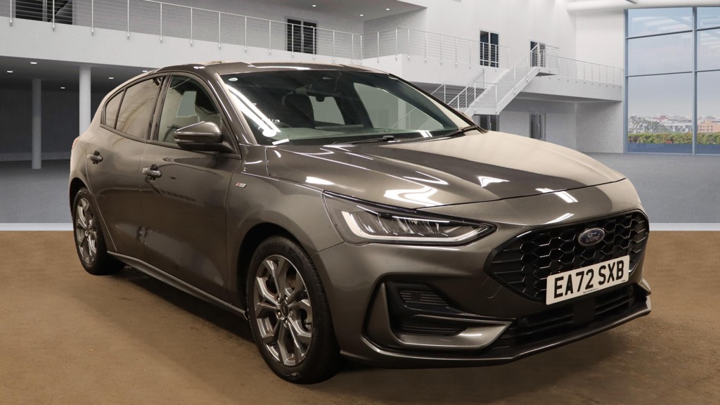 Used Ford Focus 2023 for sale - 76712482: Photo 1