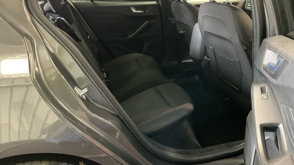 Used Ford Focus 2023 for sale - 76712482: Photo 8