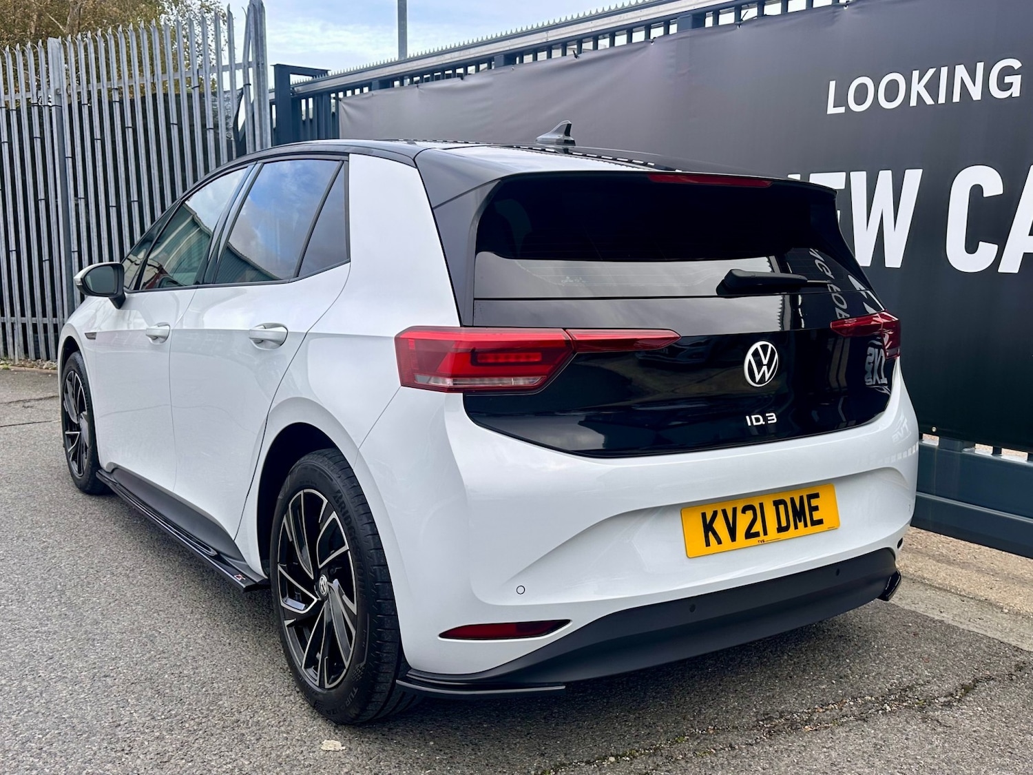 Used Volkswagen ID.3 2021 for sale - 76471173: Photo 11