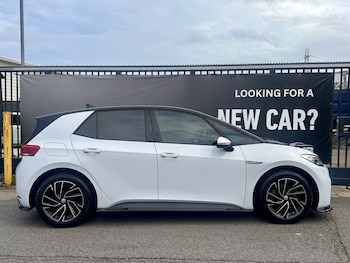 Used Volkswagen ID.3 2021 for sale - 76471173: Photo