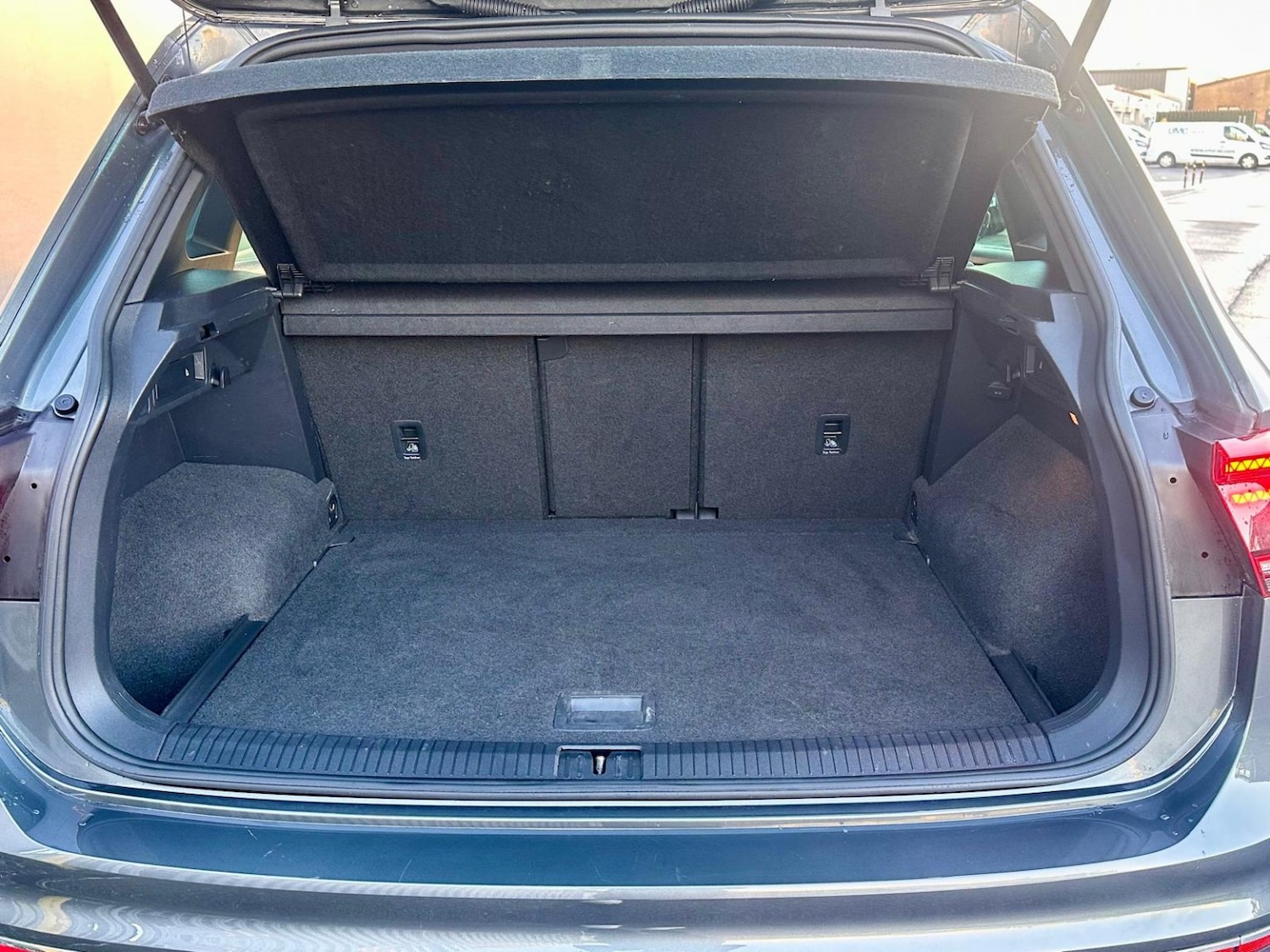 Used Volkswagen Tiguan 2017 for sale - 76536800: Photo 16