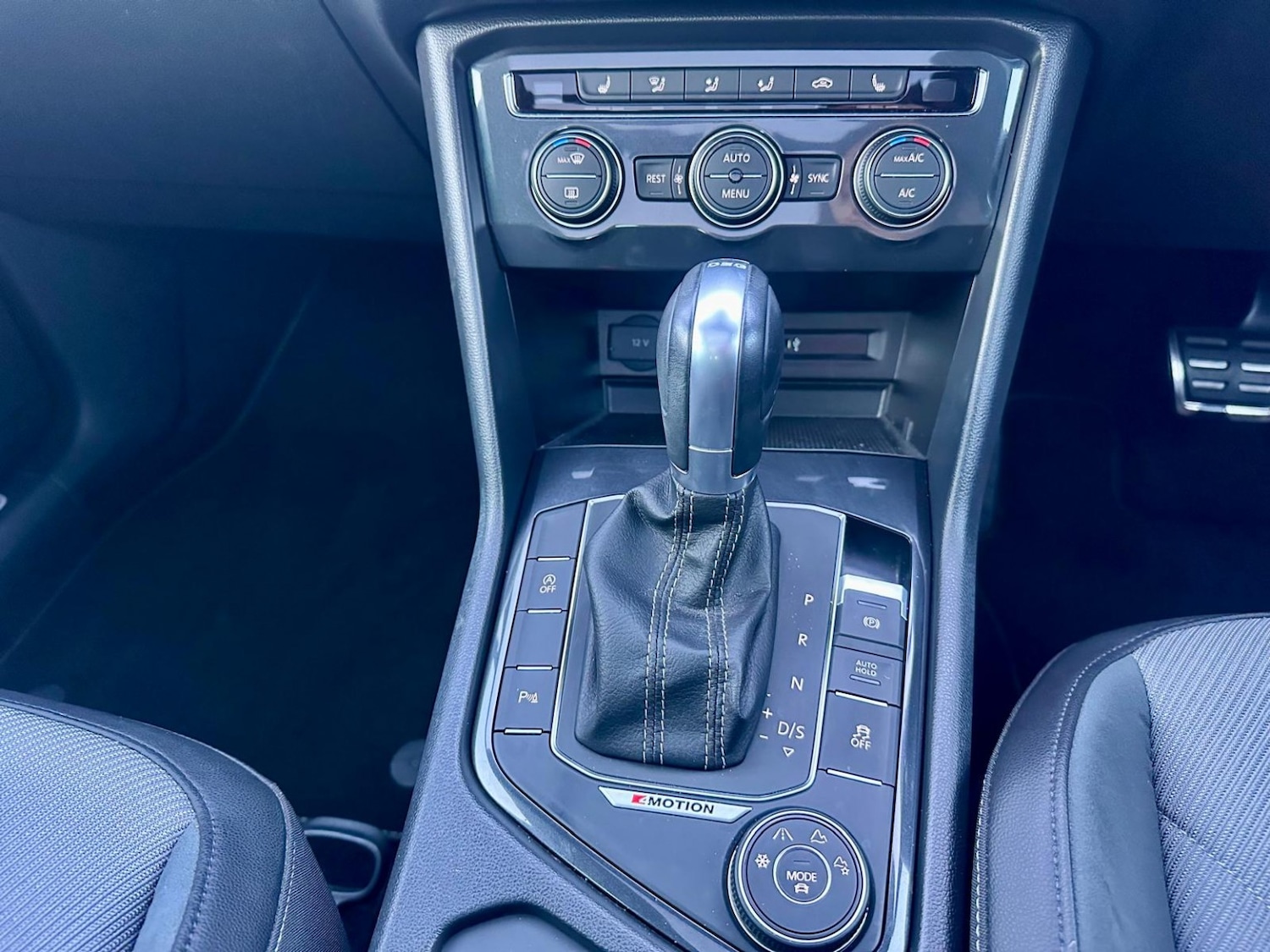 Used Volkswagen Tiguan 2017 for sale - 76536800: Photo 20