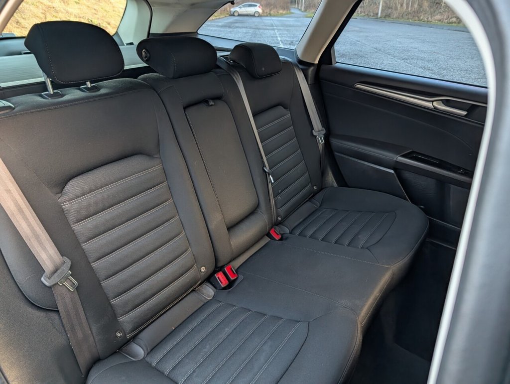 Used Ford Mondeo 2015 for sale - 77288021: Photo 16