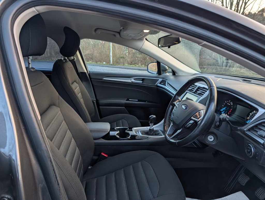 Used Ford Mondeo 2015 for sale - 77288021: Photo 21