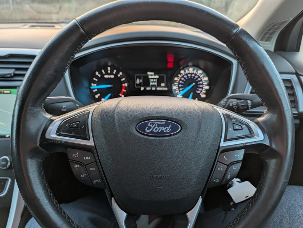 Used Ford Mondeo 2015 for sale - 77288021: Photo 25