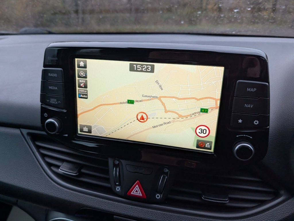 Used Hyundai i30 2018 for sale - 76642829: Photo 21