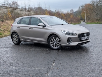 Used Hyundai i30 2018 for sale - 76642829: Photo