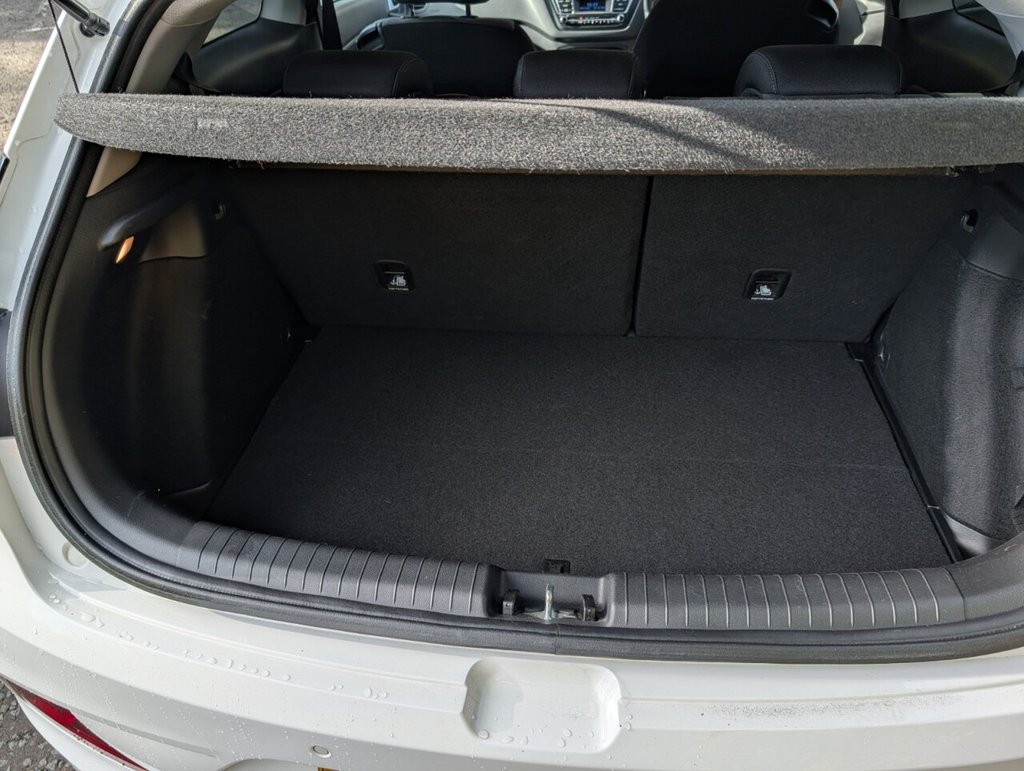 Used Hyundai i20 2017 for sale - 76323661: Photo 12