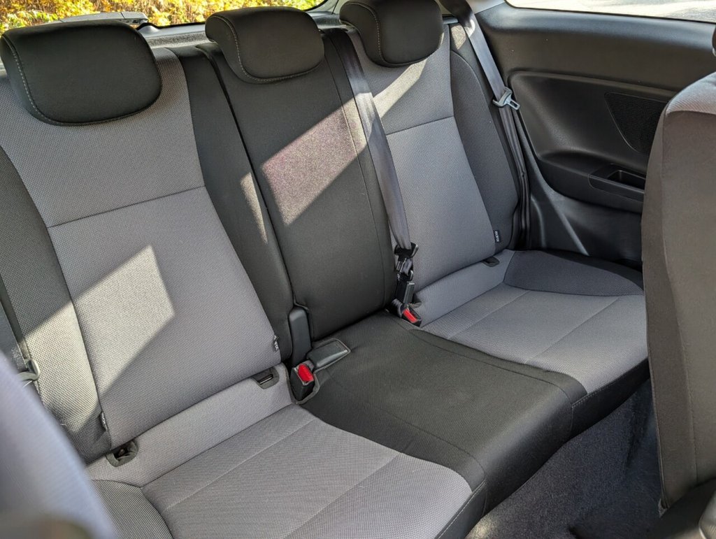 Used Hyundai i20 2017 for sale - 76323661: Photo 13