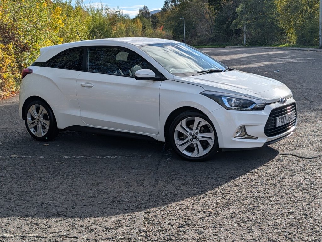 Used Hyundai i20 2017 for sale - 76323661: Photo 3