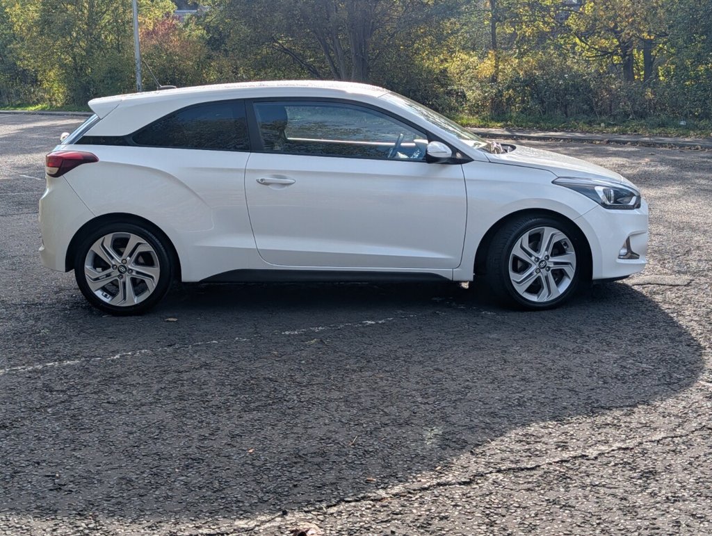 Used Hyundai i20 2017 for sale - 76323661: Photo 5
