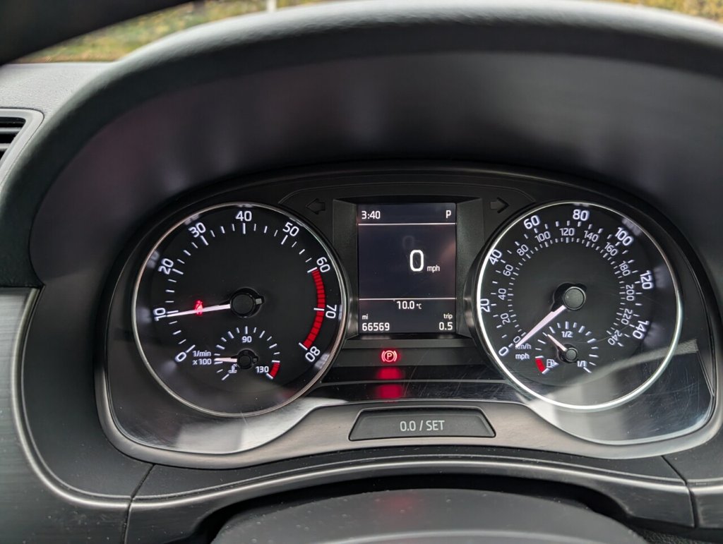 Used Skoda Fabia 2017 for sale - 76210466: Photo 24