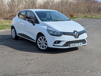 Used Renault Clio 2017 for sale - 77936583: Photo