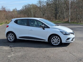 Used Renault Clio 2017 for sale - 77936583: Photo